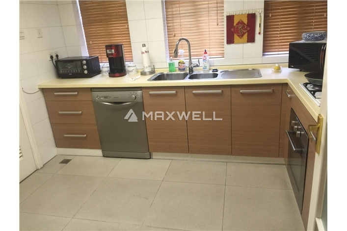 Beijing Riveria  4 bedrooms with 3 bedrooms !