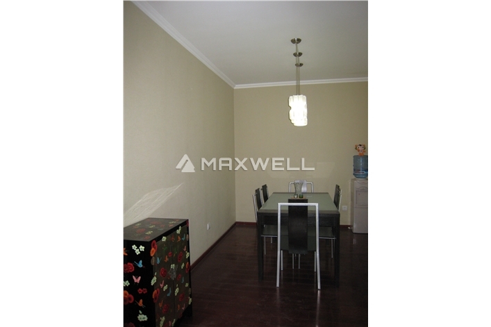 Richmond Park-3brs of 178