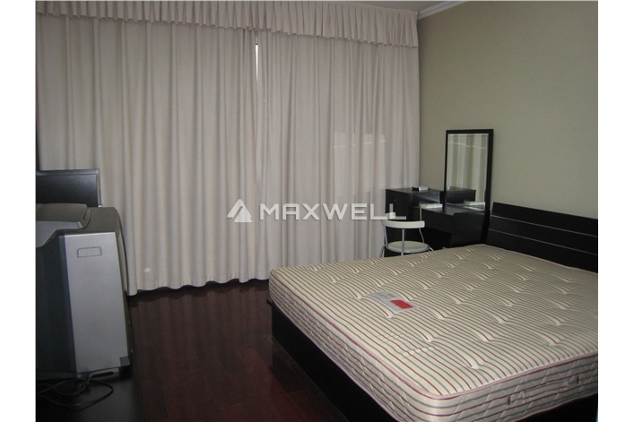 Richmond Park-3brs of 178