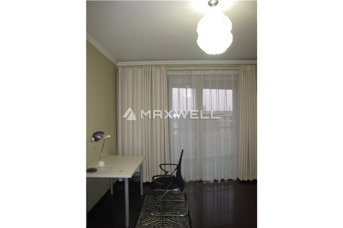 Richmond Park-3brs of 178