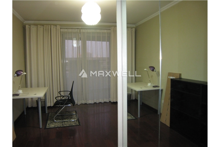 Richmond Park-3brs of 178