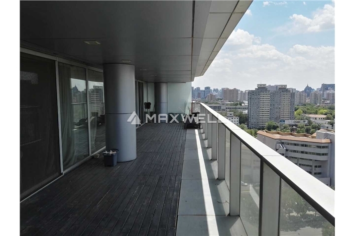 Beijing Soho 2 plus 1 studio of 170sqm