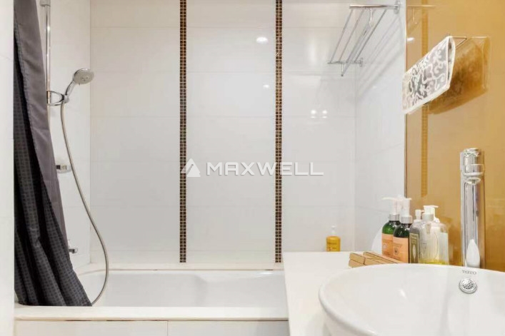 Central Park -1 br of 75 sqm